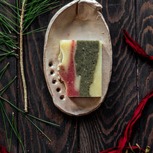 Load image into Gallery viewer, Mistletoe & Crushed Cranberry Soap