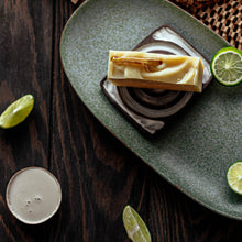 Load image into Gallery viewer, Sliced Lime & Coconut Crème Soap