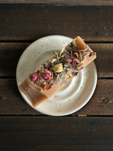 Load image into Gallery viewer, Rose Clay &amp; Coconut Water
