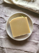 Load image into Gallery viewer, Hops &amp; Pink Grapefruit Soap
