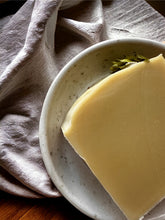 Load image into Gallery viewer, Hops &amp; Pink Grapefruit Soap
