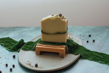 Load image into Gallery viewer, Scotch Pine &amp; Clove Leaf Soap
