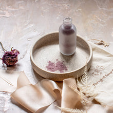 Load image into Gallery viewer, Botanical Facial Cleanse
