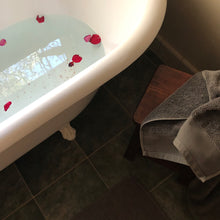 Load image into Gallery viewer, Rose &amp; Lavender Sea Salt Soak
